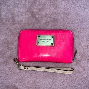 Michael Kors wristlet